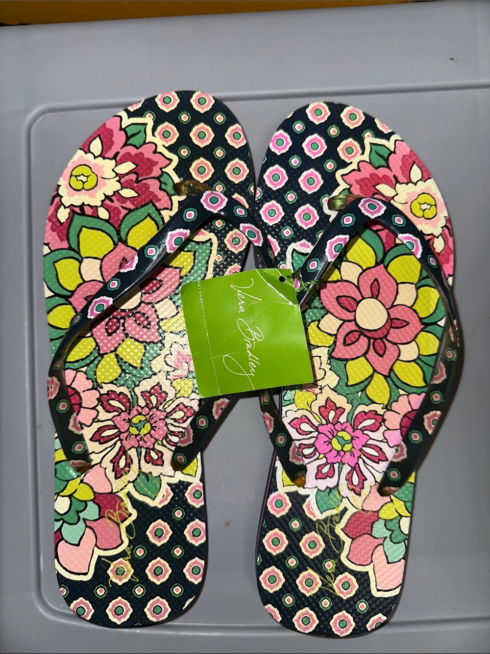 NWT Vera Bradley Petal Paisley Sandals/Flip Flops
